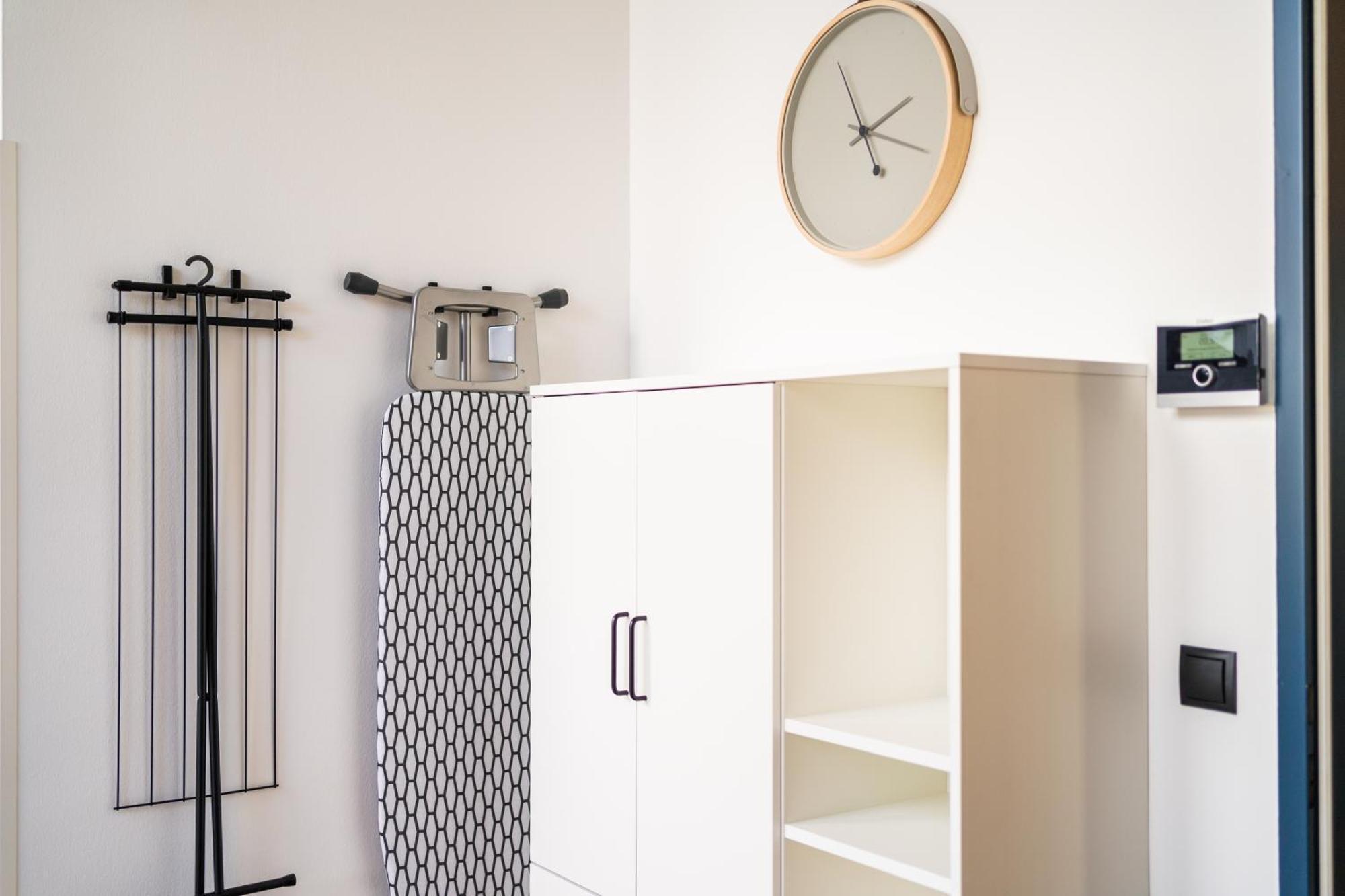 Myflat - Bright Apartment Near Central Station Вена Экстерьер фото